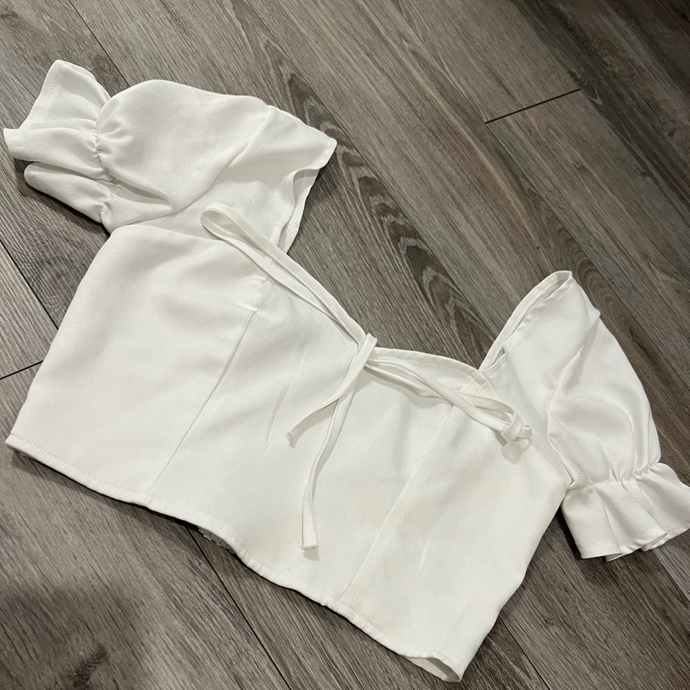 White Crop Top Puff Sleeves